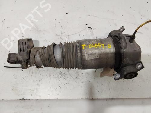 Used Right rear shock absorber VW TOUAREG (7LA, 7L6, 7L7) 5.0 V10 TDI (313 hp) 30264902