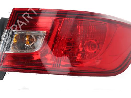 Used Right taillight Right taillight 32438948 32438948