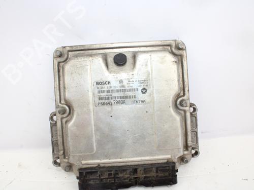 Used Engine control unit (ECU) JEEP CHEROKEE (KJ) 2.5 CRD 4x4 (143 hp) 15645435