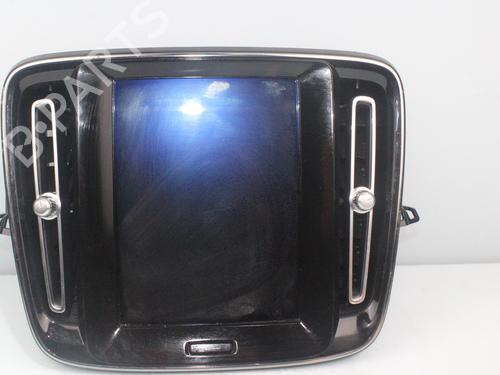 Display monitor VOLVO XC40 (536) | BP17666726C48