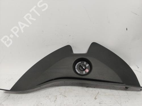 Pulsantiera RENAULT MEGANE IV Hatchback (B9A/M/N_) 1.5 Blue dCi 95 (B9A2, B9A6) (95 hp) 28373910