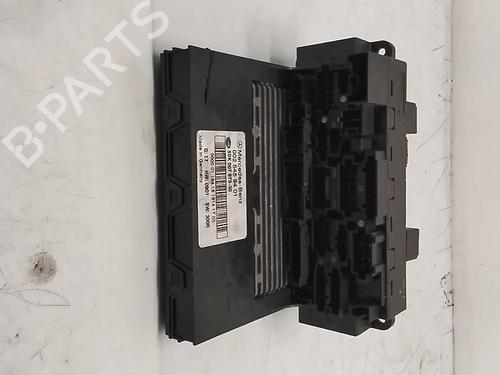 Used Fuse box MERCEDES-BENZ C-CLASS (W203) C 200 CDI (203.004) (116 hp) 28312644