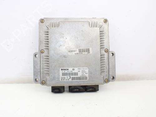 Used Engine control unit (ECU) CITROËN C5 II (RC_) 2.0 HDi (RCRHRH) (136 hp) 13216666
