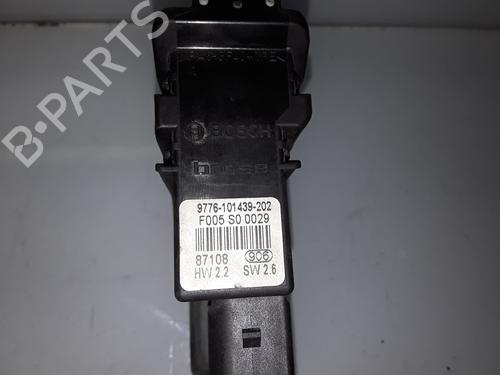 Left rear window motor VW GOLF IV (1J1)  | BP9647164E23 