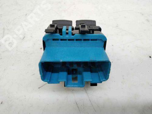 Used Left front window switch Left front window switch RENAULT SCÉNIC II (JM0/1_) 1.5 dCi (JM1F) (86 hp) 8569608 8569608