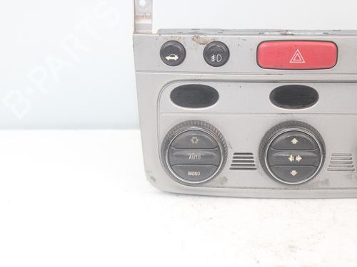 Airco bedieningspaneel ALFA ROMEO GT (937_) 1.9 JTD (937CXN1B) | BP17320906I5