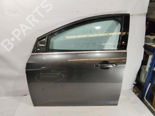 Used Left front door FORD FOCUS III [2010-2020]  32317445