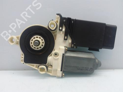 Right front window motor SEAT LEON (1M1) 1.9 TDI | BP9452657E20 