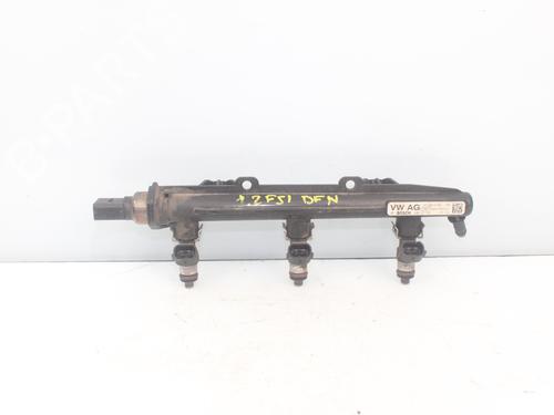 Used Injection rail RENAULT SCÉNIC II (JM0/1_) [2003-2010]  17217052
