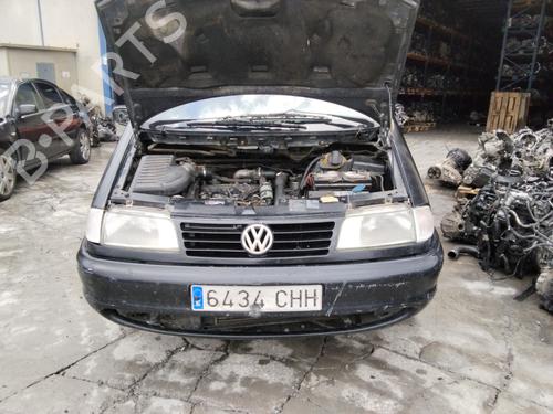 Right taillight VW SHARAN (7M8, 7M9, 7M6) 1.9 TDI | BP32000706C35 