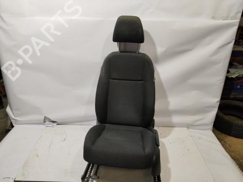 Sæde venstre fortil VW GOLF VI (5K1) [2008-2014]  30687849