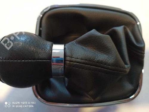 Used Shift knob VW GOLF V (1K1) [2003-2010]  11390770