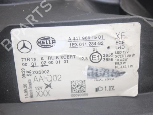 Right headlight MERCEDES-BENZ V-CLASS (638/2)  | BP17217271C29 
