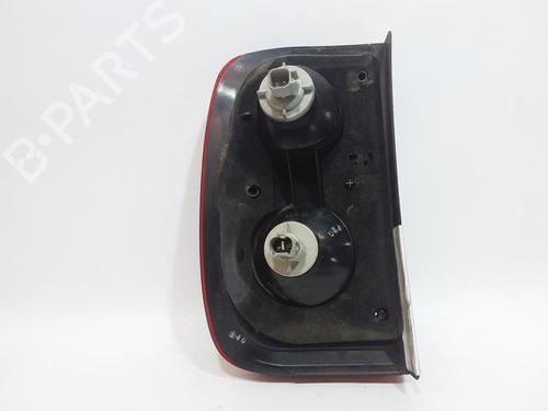 Right taillight LAND ROVER FREELANDER I (L314) 2.0 DI 4x4 | BP10076292C35 