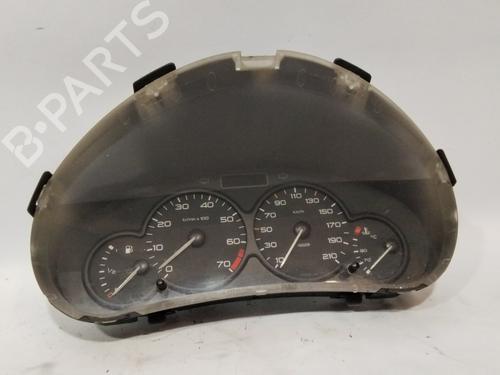 Cockpit PEUGEOT 206 Hatchback (2A/C) 1.4 LPG (75 hp) 28808171