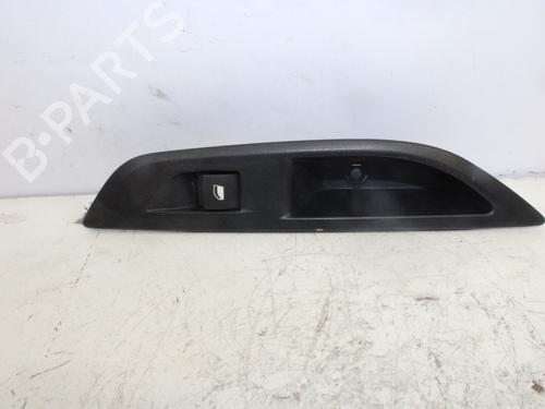 Left rear window switch PEUGEOT 208 II (UB_, UP_, UW_, UJ_) 1.2 PureTech 130 (131 hp) 98044803ZD | 98044803ZD |