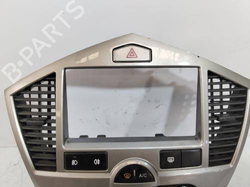 Switch KIA CARENS II MPV (FJ) 2.0 CRDi | BP27588116I30 