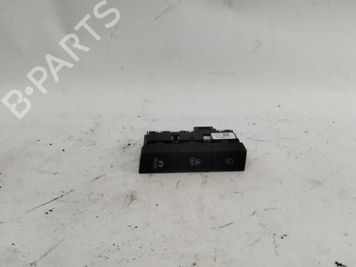 Used Switch SEAT ARONA (KJ7, KJP) [2017-2025]  27376801