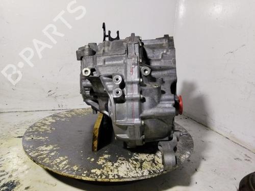 Gearbox VOLVO V40 Hatchback (525) D2 | BP32455949M3