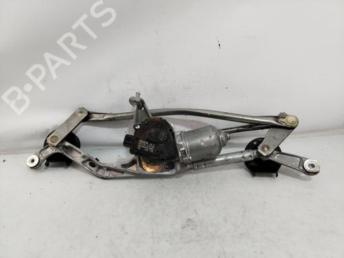 Used Front wiper motor TOYOTA AURIS (_E18_) [2012-2018]  25857575