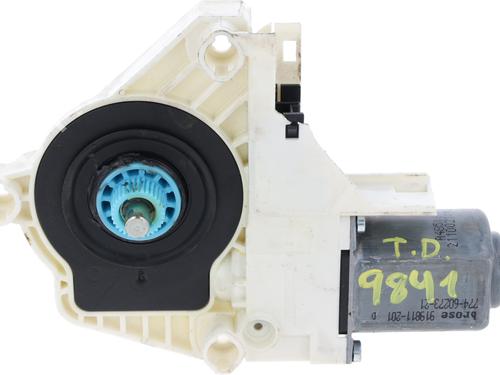 Used Right rear window motor AUDI Q5 (8RB) [2008-2019]  29905540