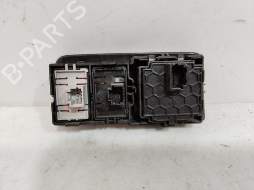 Switch RENAULT MEGANE III Hatchback (BZ0/1_, B3_) 1.2 TCe (BZ16, BZ28) | BP25870622I30 