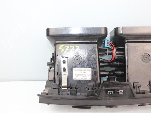 Air vent MERCEDES-BENZ C-CLASS (W204) C 320 CDI (204.022) | BP16448431I21 