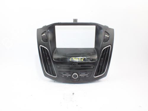 Used Switch FORD FOCUS III 1.5 TDCi (120 hp) 15837425