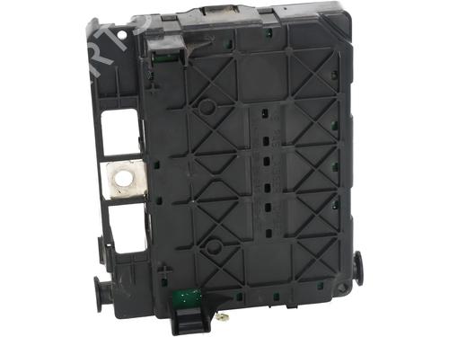 Fuse box PEUGEOT 206 SW (2E/K) 1.6 HDi 110 | BP31881812E1