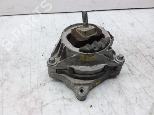 Used Engine mount BMW 3 (E46) 318 i (118 hp) 8761178