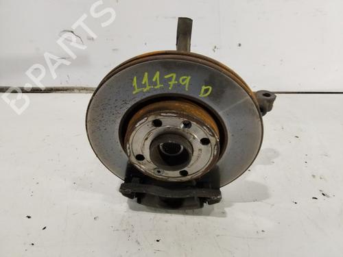 Used Right front steering knuckle Right front steering knuckle RENAULT KANGOO / GRAND KANGOO II (KW0/1_) [2008-2026] 33243132 33243132