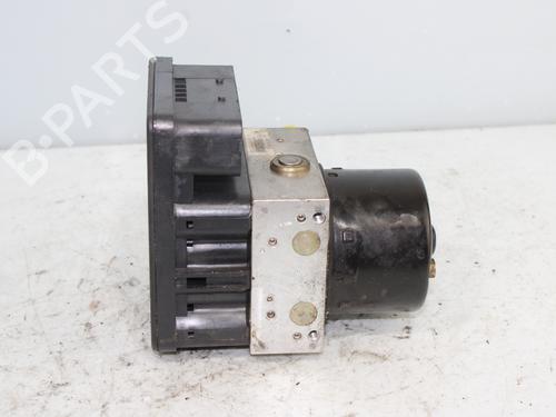 Used ABS pump VW GOLF V (1K1) 1.6 (102 hp) 17722129