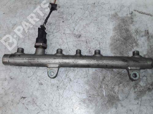 Used Injection rail Injection rail RENAULT LAGUNA II (BG0/1_) 1.9 dCi (BG08, BG0G) (120 hp) 8576547 8576547
