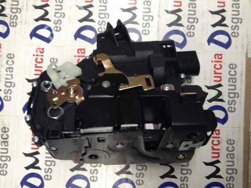 Used Front left lock VW GOLF IV (1J1) [1997-2008]  8610759
