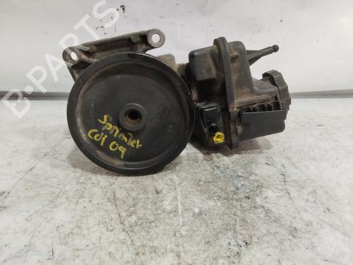 Used Steering pump MERCEDES-BENZ SPRINTER 3-t Van (B906) [2006-2018]  29533700