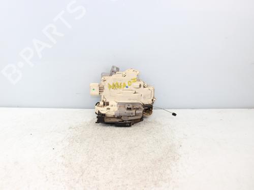 Used Front left lock SEAT ATECA (KH7, KHP) [2016-2025]  21013990