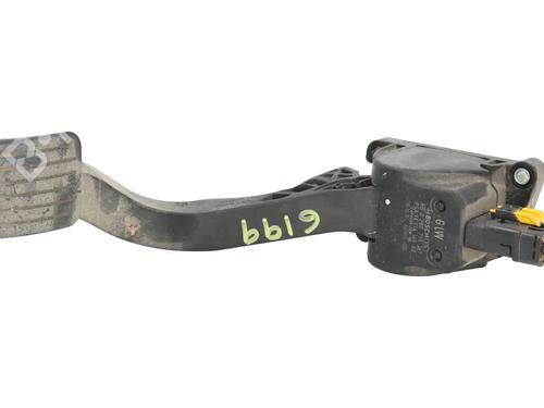Pedal PEUGEOT 3008 I MPV (0U_) 1.6 HDi (112 hp) 31332471