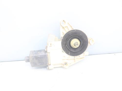 Portierruitmotor linksachter MERCEDES-BENZ C-CLASS (W202) [1993-2000]  17133368