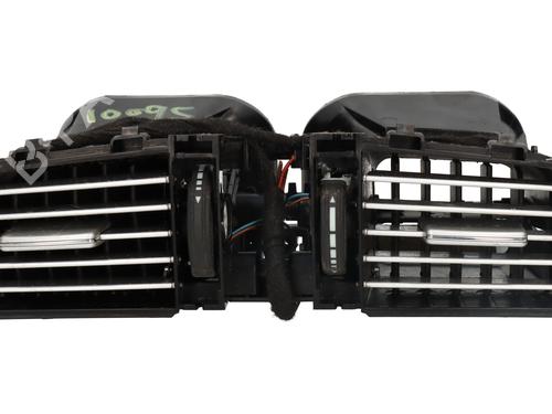 Used Air vent MERCEDES-BENZ E-CLASS (W212) [2009-2016]  30142656