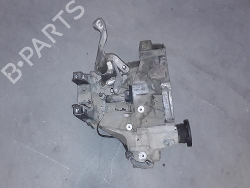 Used Gearbox VW POLO (9N_, 9A_) 1.4 16V (75 hp) 9135606