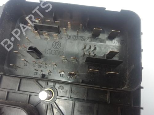 Fuse box AUDI A3 (8P1) 2.0 TDI 16V quattro | BP9213956E1 