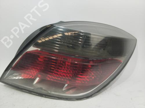 Used Right taillight OPEL ASTRA H GTC (A04) [2005-2010]  22273764