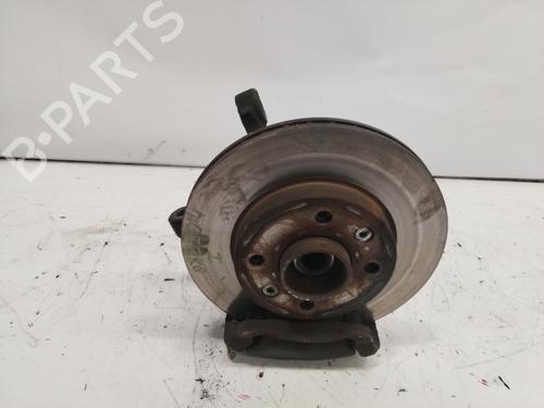 Used Left front steering knuckle RENAULT CLIO II (BB_, CB_) 1.9 D (B/CB0E, BB0J) (64 hp) 25467315