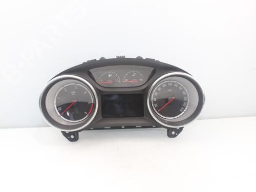 Used Instrument cluster OPEL INSIGNIA B Grand Sport (Z18) 2.0 CDTi (68) (170 hp) 17323023