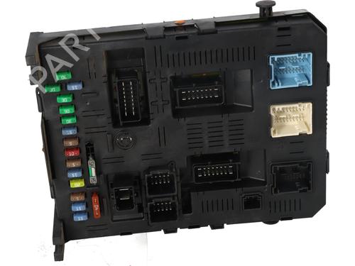 Used Fuse box Fuse box PEUGEOT 307 Break (3E) 1.6 HDi 110 (109 hp) 33293599 33293599