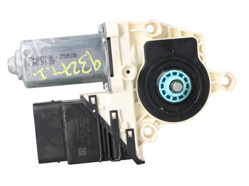 Left rear window motor SEAT LEON (1P1) | BP32300270E23