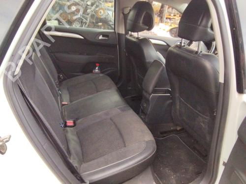 Armrest / Center console CITROËN C4 II (NC_) | BP30979026I20