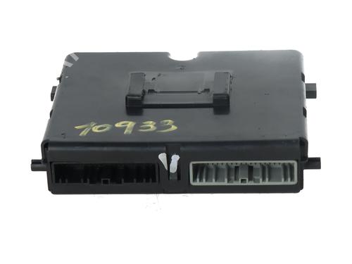 BP32328011M83 main image