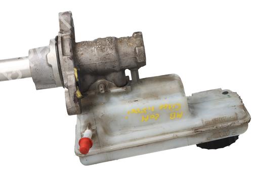 brake-master-cylinder-renault-kangoo-express-fw01_-2008-32072388 main image