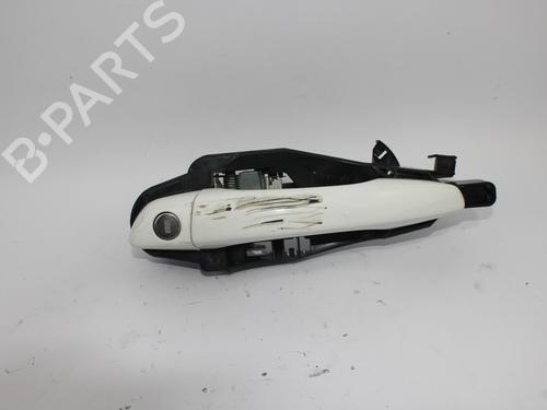 Used Front left exterior door handle PEUGEOT 308 II (LB_, LP_, LW_, LH_, L3_) [2013-2021]  13392029